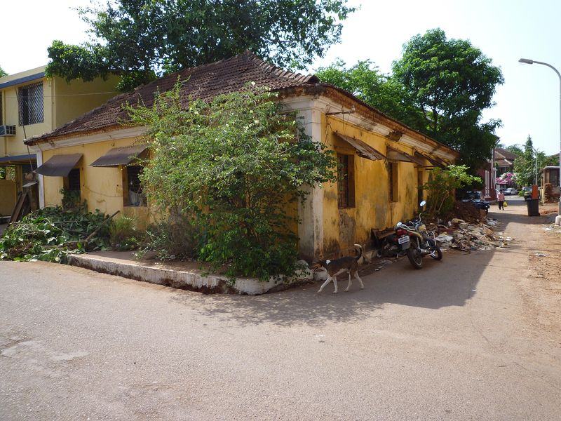 Fontainhas doorways — Goa, India