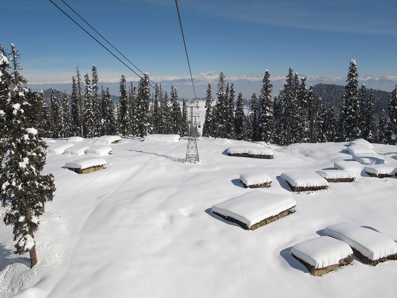 Gulmarg gondola in snow — Kashmir, India